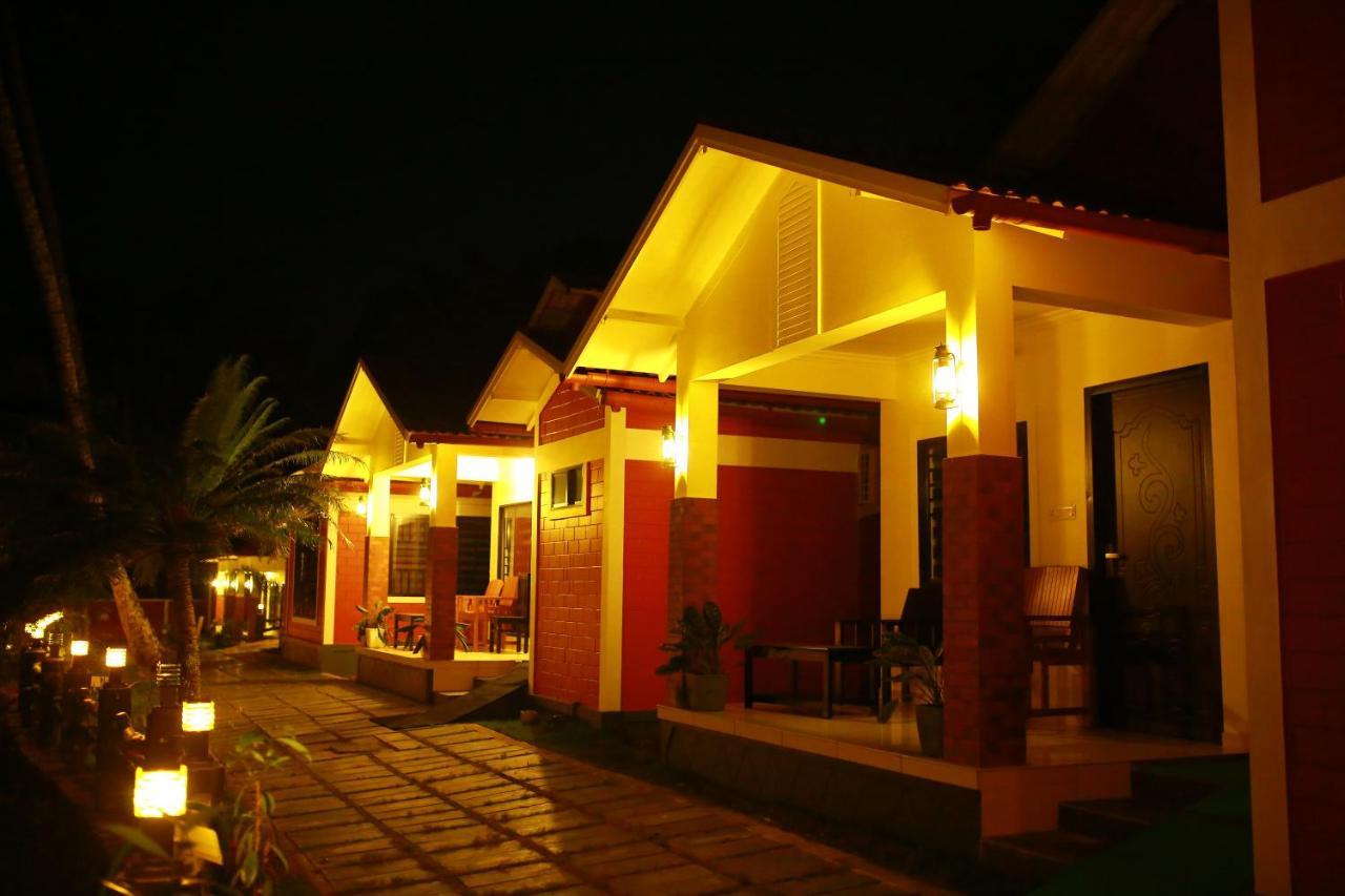 Daya Ayurvillage Kottakkal Exteriör bild